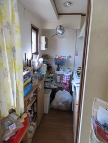 奥まった場所にあったキッチンを対面キッチンに